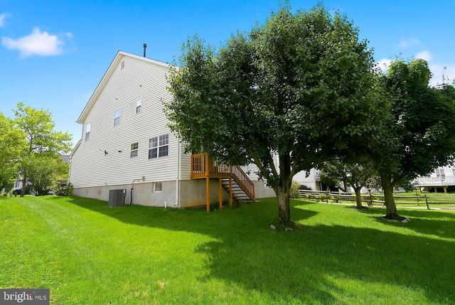 19 RICHARDS RD, Lawrenceville, NJ 08648
