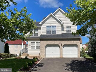 19 RICHARDS RD, Lawrenceville, NJ 08648