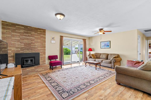 5136 Blaker Rd, Ceres, CA 95307
