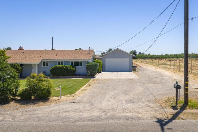 5136 Blaker Rd, Ceres, CA 95307