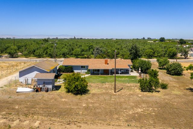 5136 Blaker Rd, Ceres, CA 95307