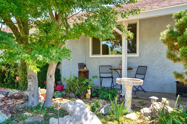 5136 Blaker Rd, Ceres, CA 95307