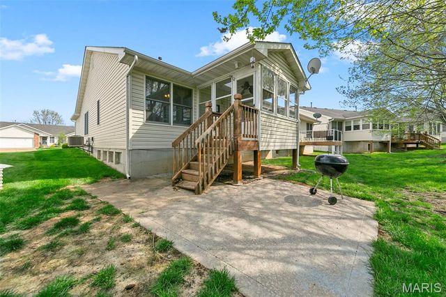 1551 Rosedale Drive 72A, O'fallon, MO 63366
