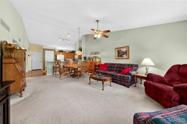 1551 Rosedale Drive 72A, O'fallon, MO 63366