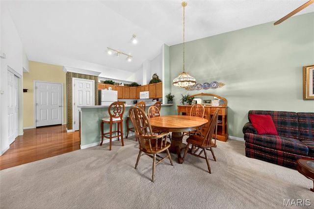 1551 Rosedale Drive 72A, O'fallon, MO 63366