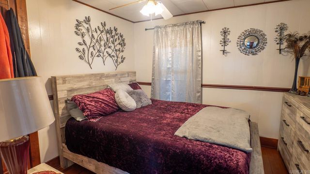 302 Vine Street, Alton, MO 65606