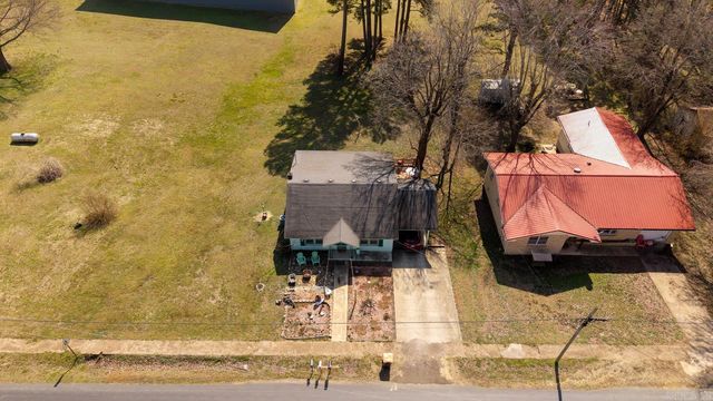 302 Vine Street, Alton, MO 65606