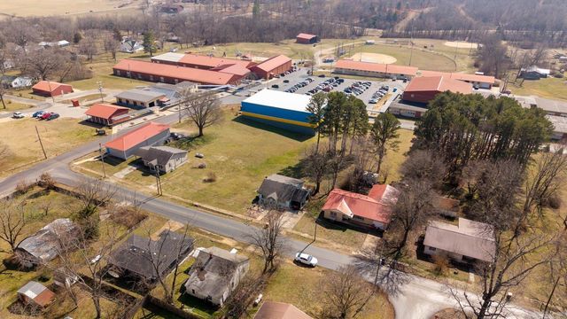 302 Vine Street, Alton, MO 65606