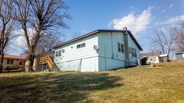 302 Vine Street, Alton, MO 65606