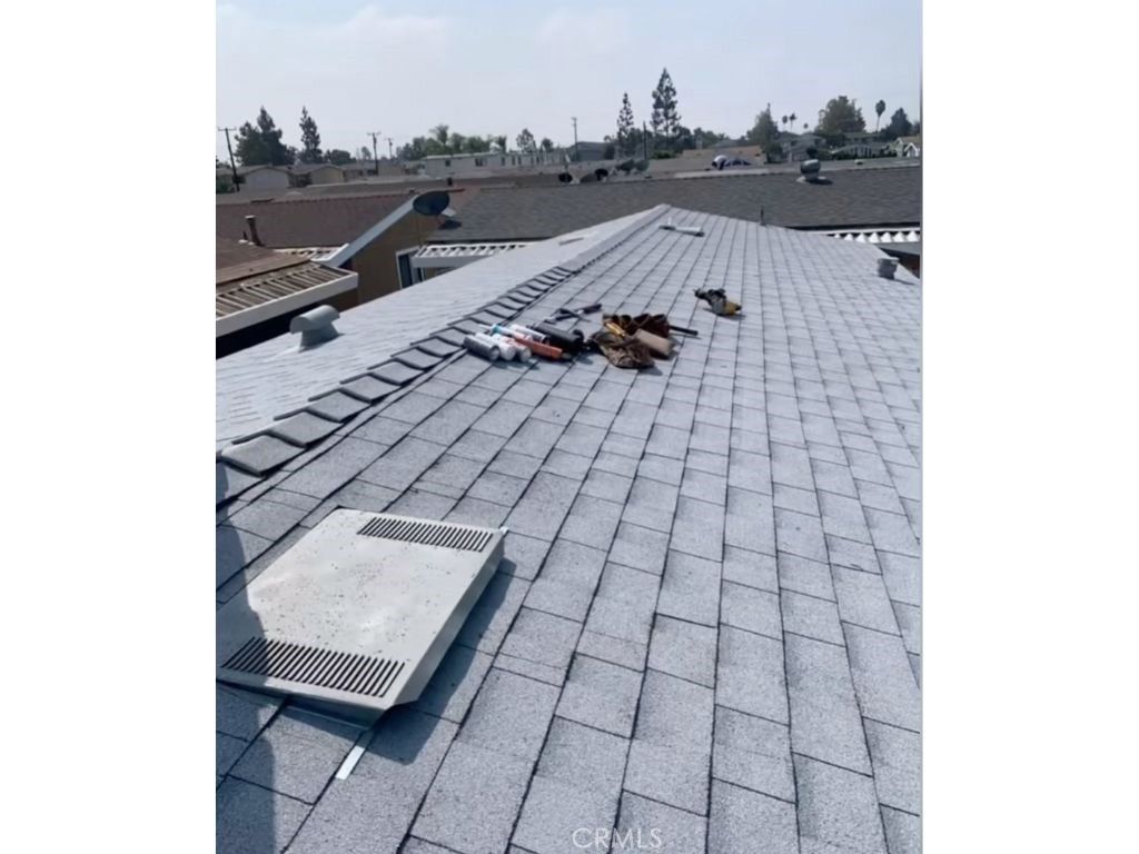 Image 27 of property listing at 327 W Wilson 107, Costa Mesa, CA 92627