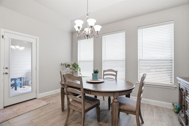 136 Colonial Drive, Joshua, TX 76058