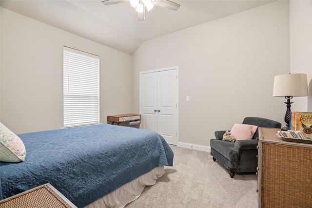 136 Colonial Drive, Joshua, TX 76058