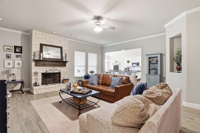 136 Colonial Drive, Joshua, TX 76058