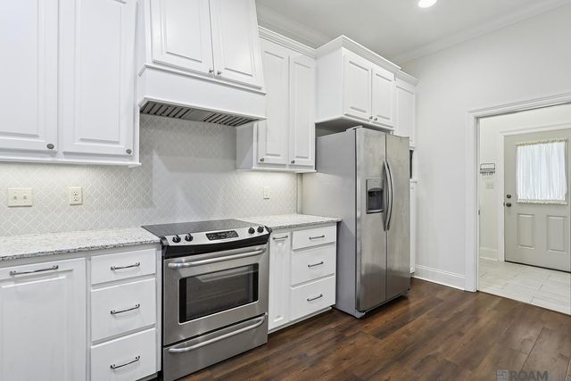 13807 Azalea Dr, St Francisville, LA 70775