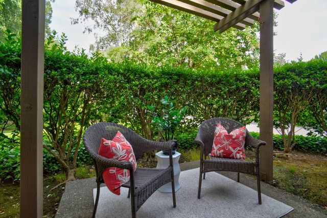 424 Hartnell Pl, Sacramento, CA 95825
