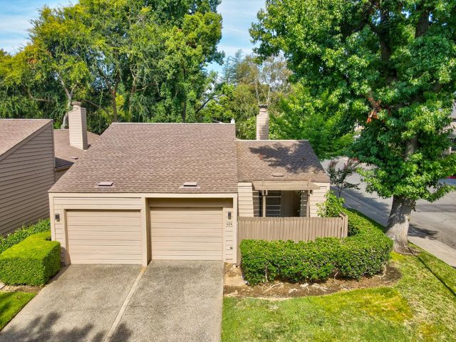 424 Hartnell Pl, Sacramento, CA 95825