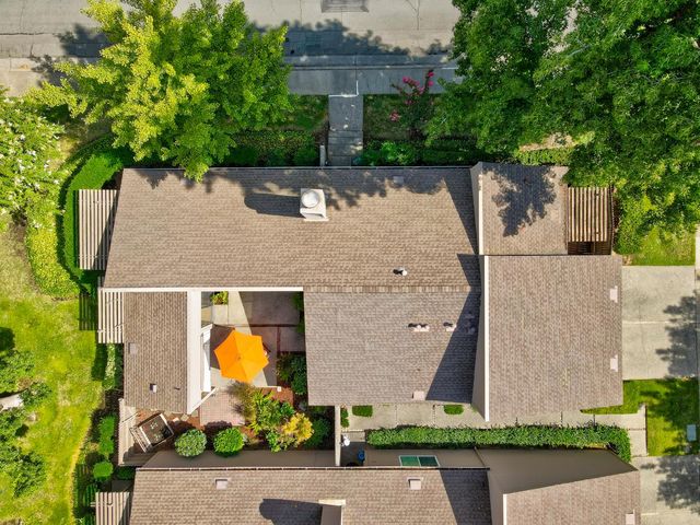 424 Hartnell Pl, Sacramento, CA 95825