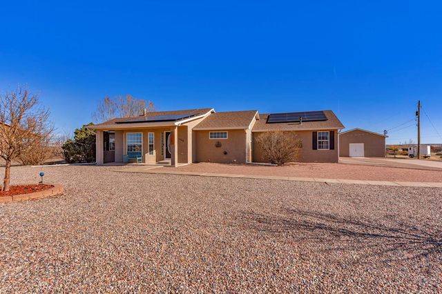 1349 E Kiva Dr, Pueblo West, CO 81007