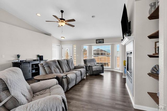 1349 E Kiva Dr, Pueblo West, CO 81007