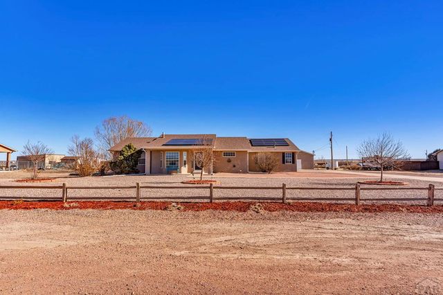 1349 E Kiva Dr, Pueblo West, CO 81007