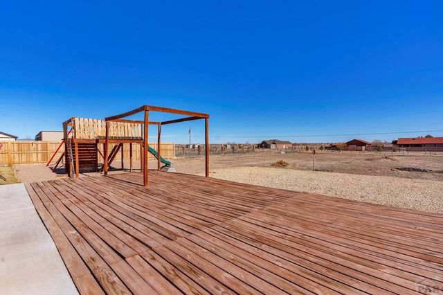 1349 E Kiva Dr, Pueblo West, CO 81007