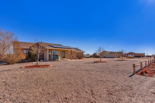 1349 E Kiva Dr, Pueblo West, CO 81007