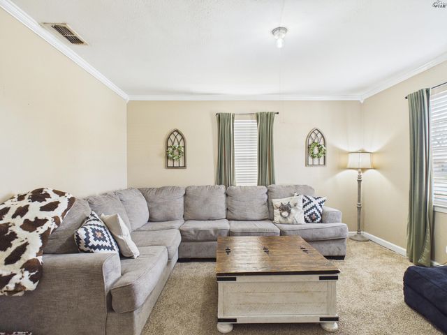 1423 DEVILLE STREET, Wichita Falls, TX 76306