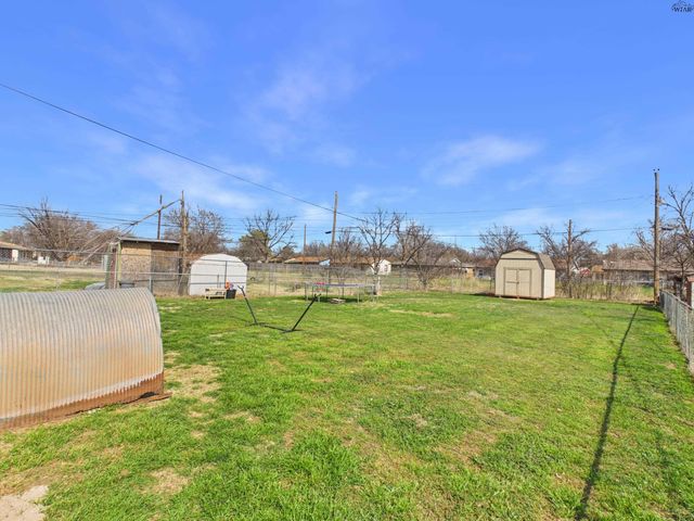 1423 DEVILLE STREET, Wichita Falls, TX 76306