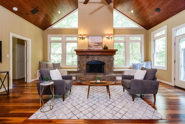 46 Alsace Court, Little Rock, AR 72223