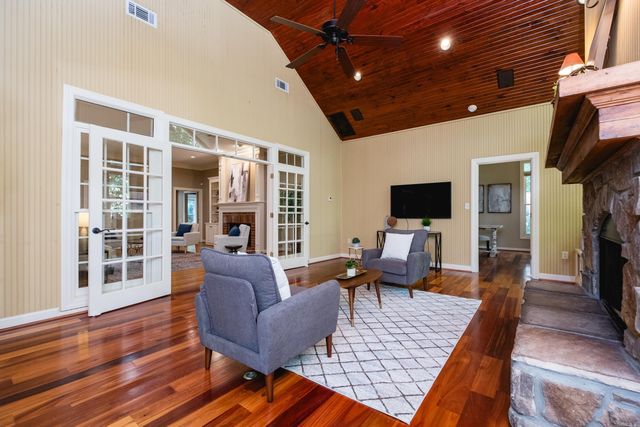 46 Alsace Court, Little Rock, AR 72223