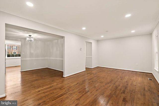 8219 DOCTOR CRAIK CT, Alexandria, VA 22306