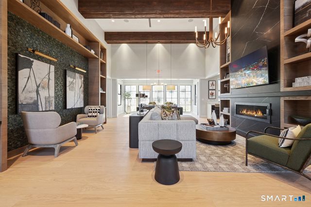 5 Whisper Ridge Way 49, Woodbridge, CT 06525