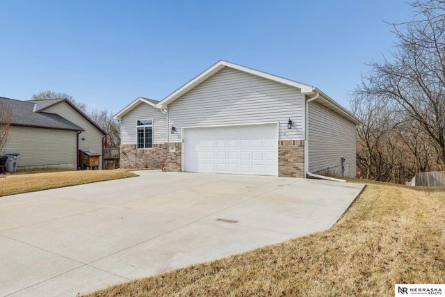 65 Vince Drive, Bennet, NE 68317