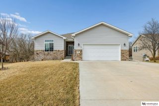 65 Vince Drive, Bennet, NE 68317