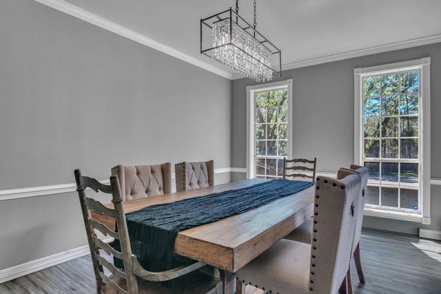 3801 Holly Ridge, Longview, TX 75605