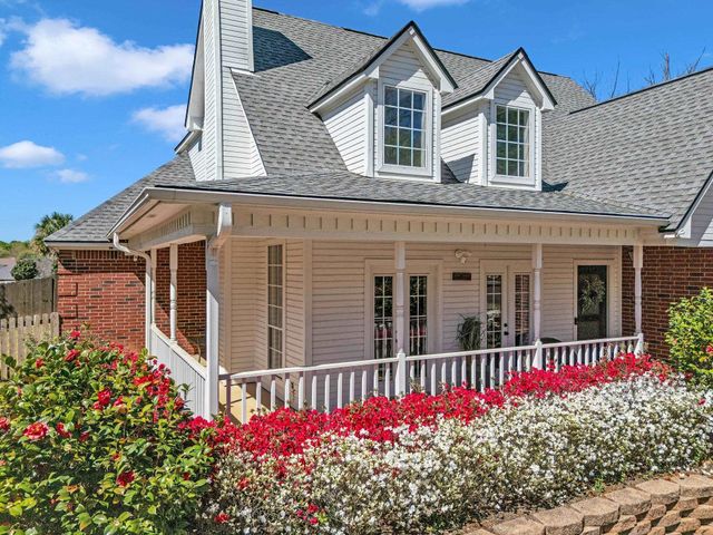 3801 Holly Ridge, Longview, TX 75605