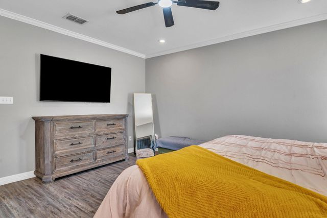 3801 Holly Ridge, Longview, TX 75605