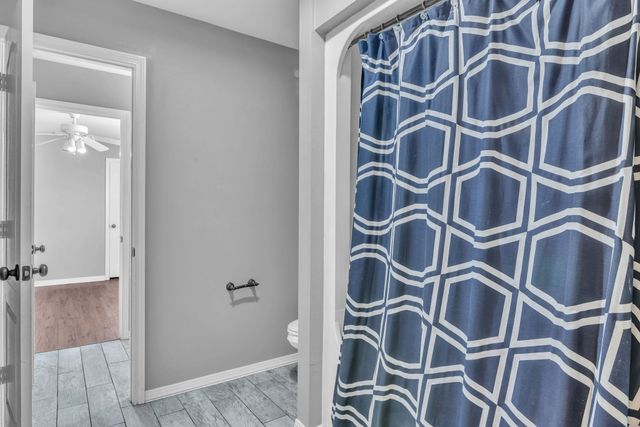 3801 Holly Ridge, Longview, TX 75605