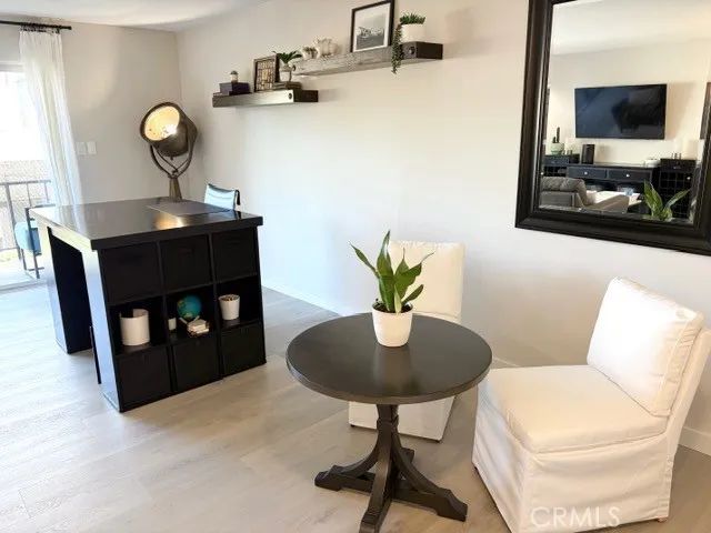 3609 2nd East 205, Long Beach, CA 90803