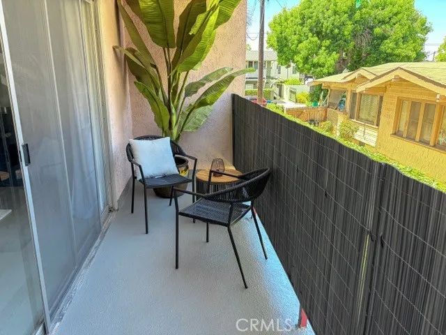 3609 2nd East 205, Long Beach, CA 90803