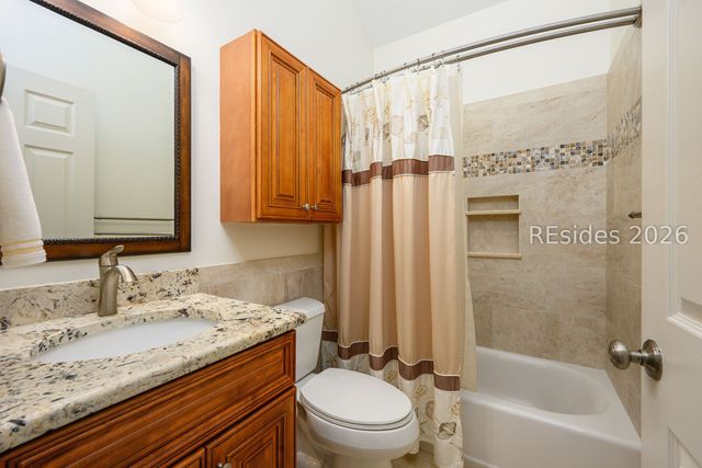 1 Coventry Ct, Bluffton, SC 29910