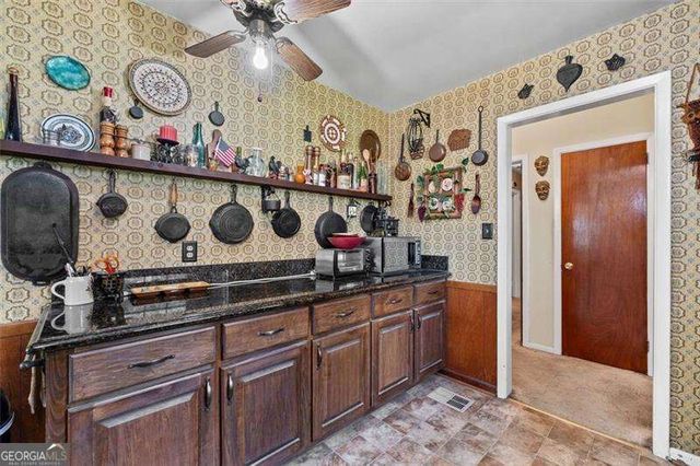 2880 Sherwood Road SE, Smyrna, GA 30082