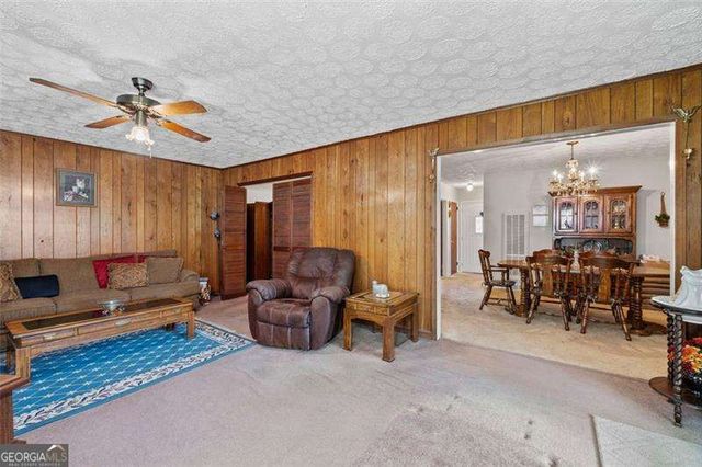 2880 Sherwood Road SE, Smyrna, GA 30082