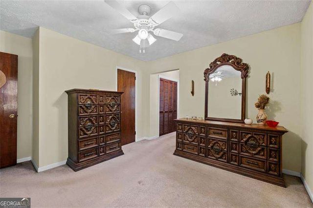 2880 Sherwood Road SE, Smyrna, GA 30082