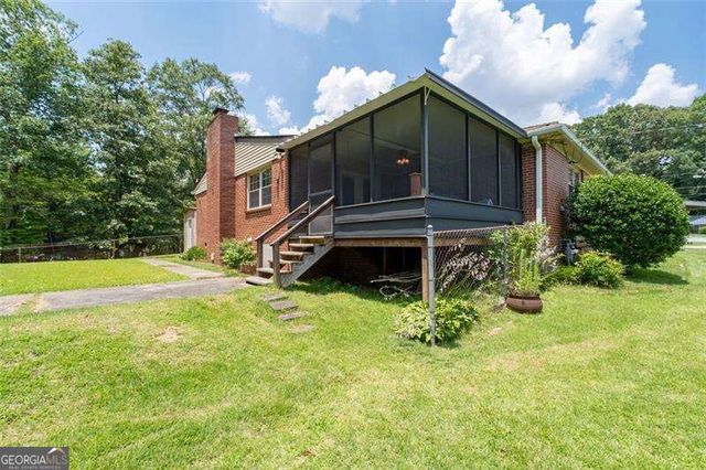 2880 Sherwood Road SE, Smyrna, GA 30082