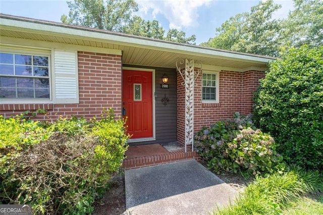 2880 Sherwood Road SE, Smyrna, GA 30082