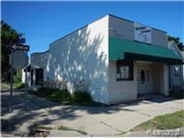 837 Griswold Street, Port Huron, MI 48060