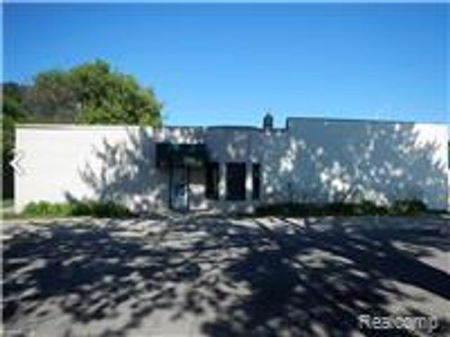 837 Griswold Street, Port Huron, MI 48060