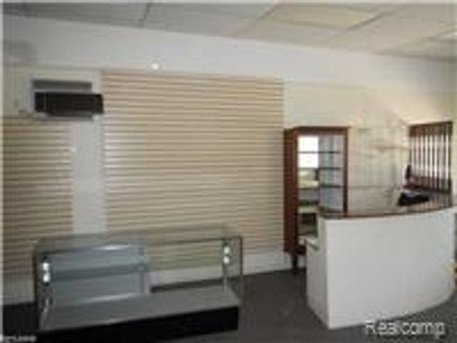 837 Griswold Street, Port Huron, MI 48060