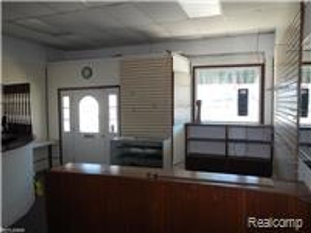 837 Griswold Street, Port Huron, MI 48060